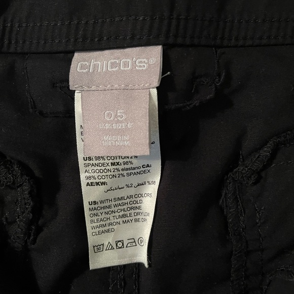 Chico's Women's Black cropped Pants - Picture 3 of 4